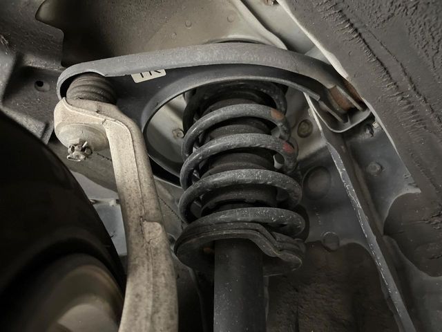 TOYOTA CROWN SEDAN 2010 Image 31