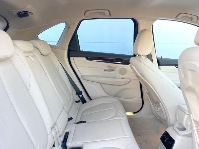 BMW 2SERIES ACTIVE T 2017 Image 31