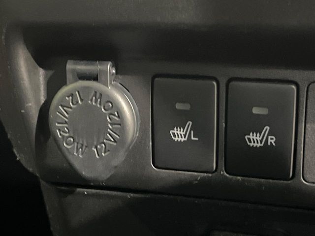 TOYOTA TANK 2018 Image 31