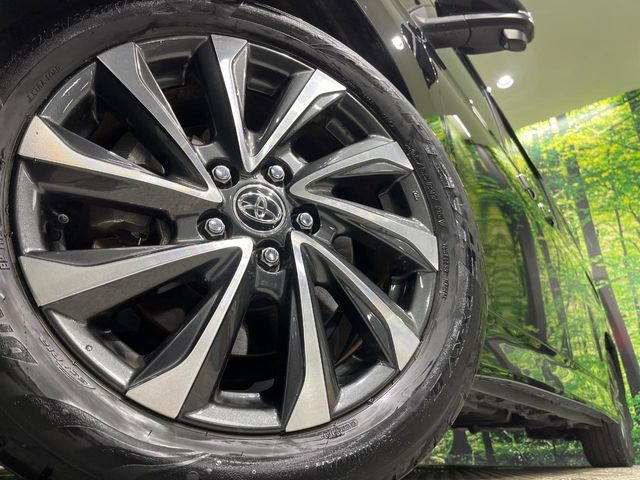 TOYOTA VOXY HYBRID 2023 Image 31