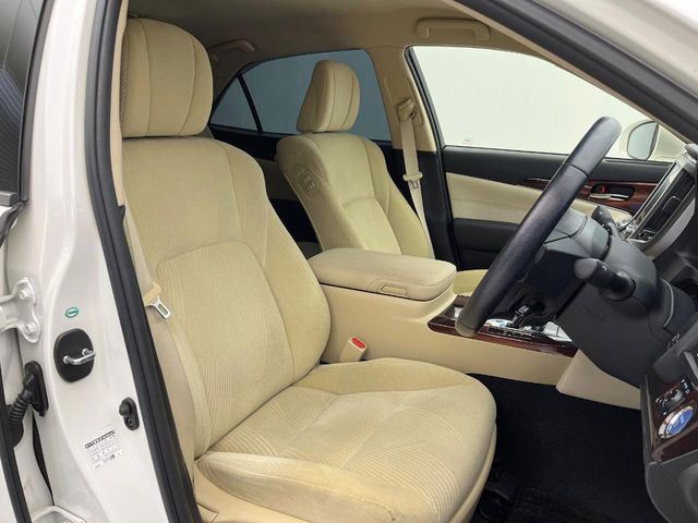 TOYOTA CROWN SEDAN HYBRID 2013 Image 31