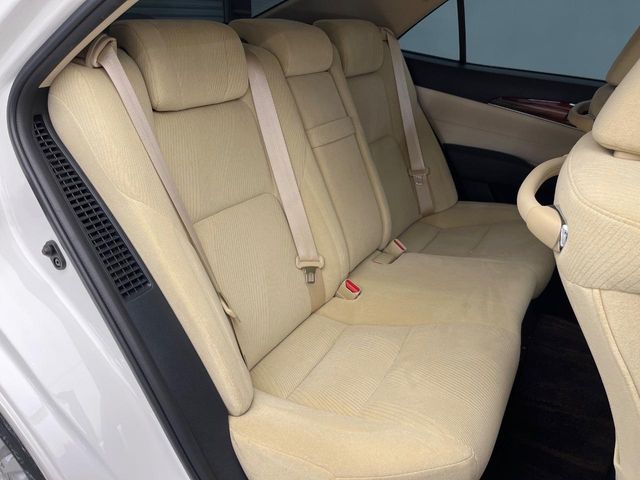 TOYOTA CROWN SEDAN HYBRID 2013 Image 31