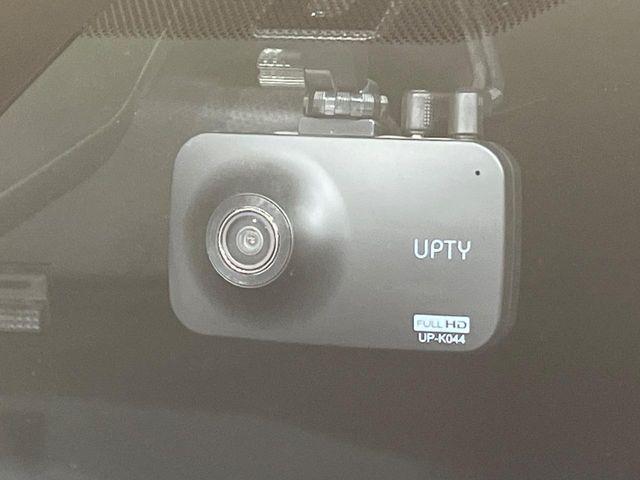 TOYOTA YARIS HYBRID 2021 Image 31