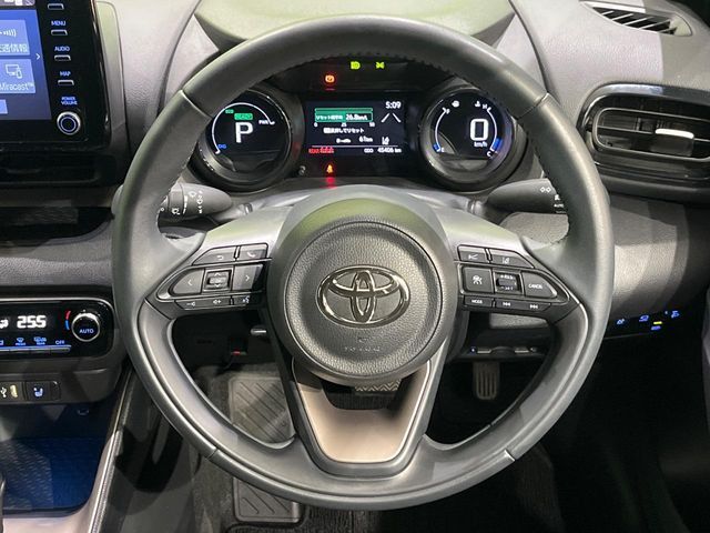 TOYOTA YARIS HYBRID 2021 Image 31
