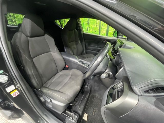 TOYOTA C-HR 2017 Image 31