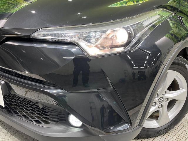 TOYOTA C-HR 2017 Image 31