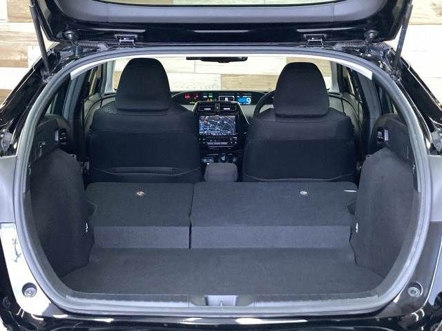 TOYOTA PRIUS 2021 Image 31