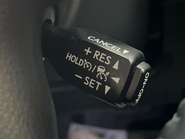 TOYOTA LANDCRUISER PRADO 2023 Image 31