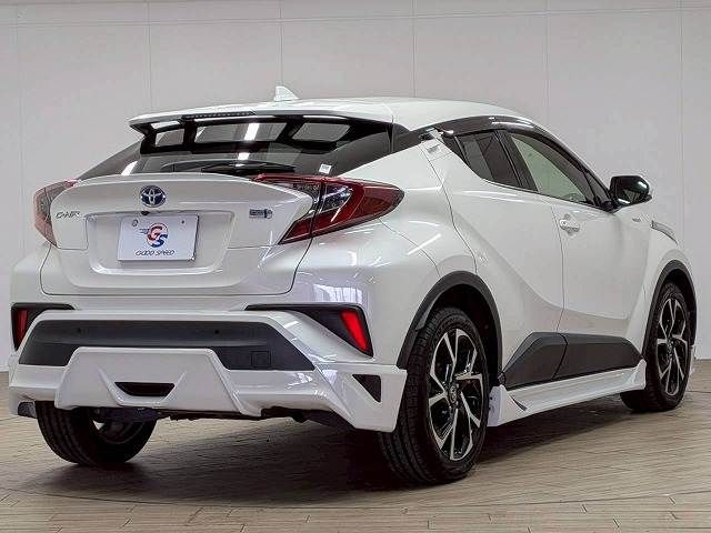 TOYOTA C-HR 2019 Image 31