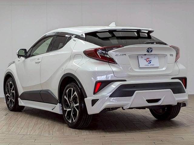 TOYOTA C-HR 2019 Image 31