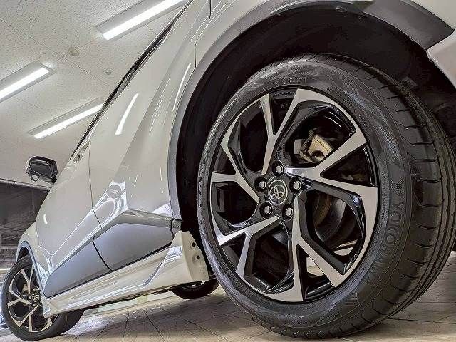 TOYOTA C-HR 2019 Image 31