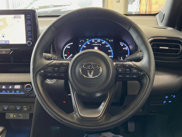 TOYOTA YARIS CROSS HYBRID 2024 Image 31