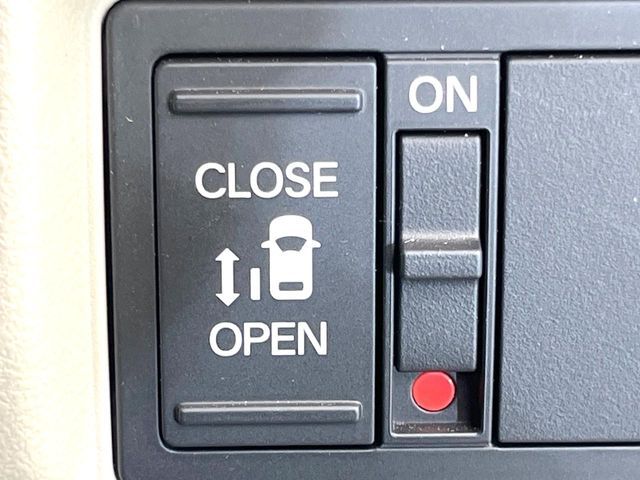 HONDA N BOX 2023 Image 31