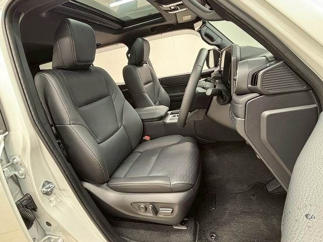 TOYOTA LANDCRUISER 250 2024 Image 31