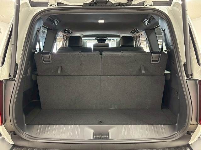 TOYOTA LANDCRUISER 250 2024 Image 31