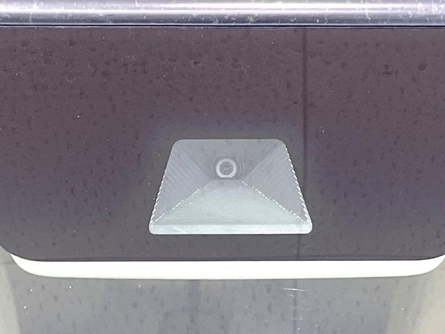 HONDA N BOX 2021 Image 31