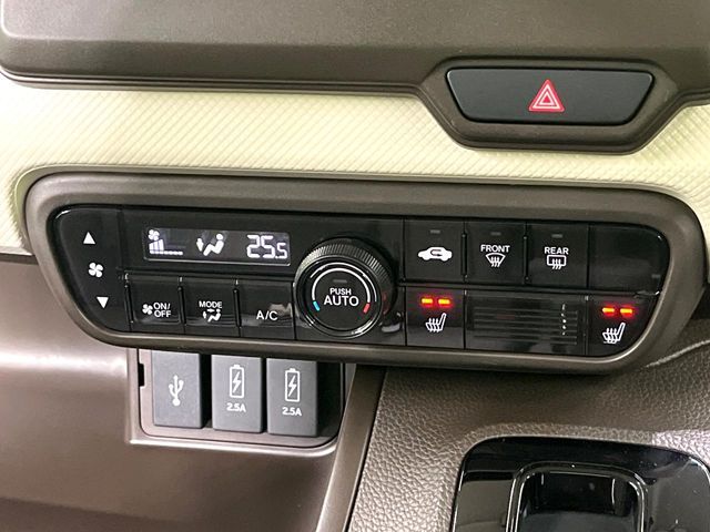 HONDA N BOX 2021 Image 31