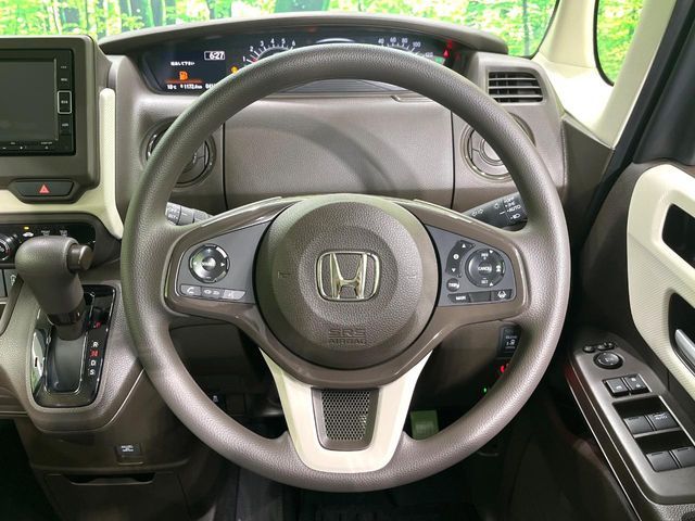 HONDA N BOX 2021 Image 31