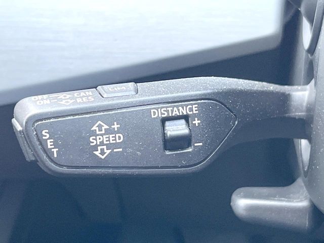 AUDI A4 AVANT 2017 Image 31