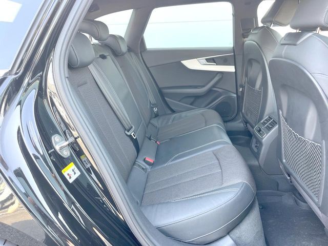 AUDI A4 AVANT 2017 Image 31