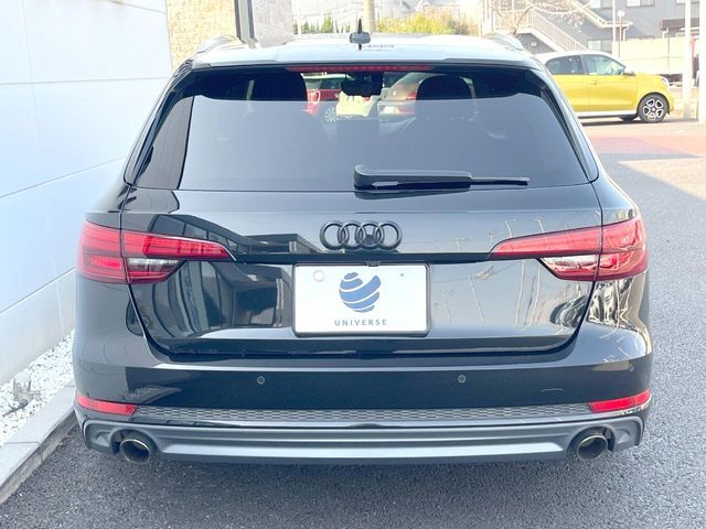 AUDI A4 AVANT 2017 Image 31