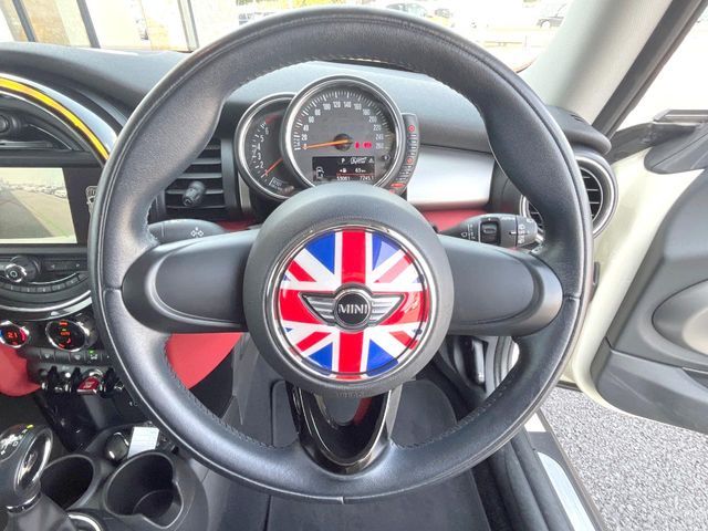 BMW MINI COOPER 2014 Image 31