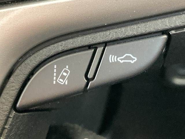 TOYOTA LANDCRUISER PRADO 2022 Image 31