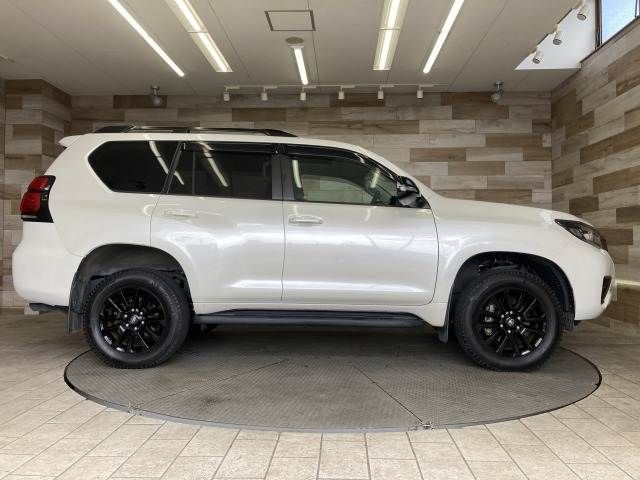 TOYOTA LANDCRUISER PRADO 2022 Image 31