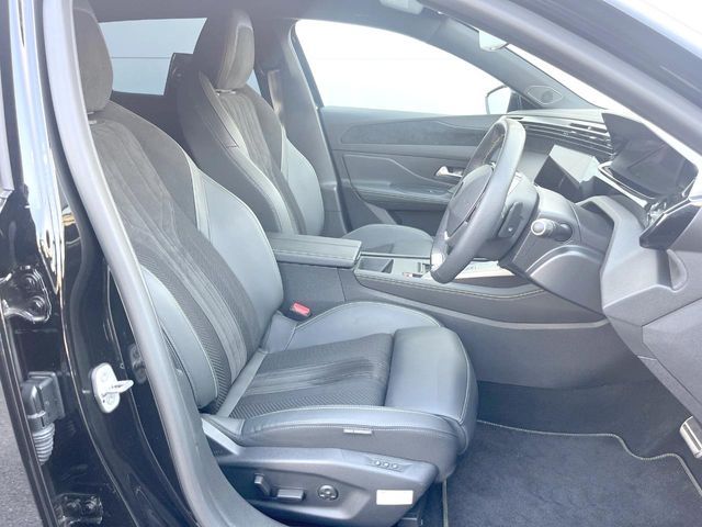 PEUGEOT 408 2023 Image 31