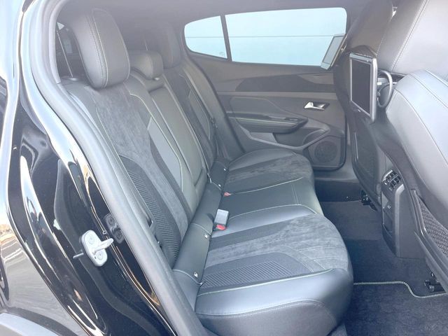 PEUGEOT 408 2023 Image 31