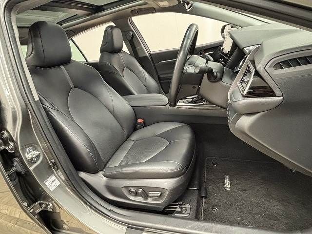 TOYOTA CAMRY HYBRID 2022 Image 31