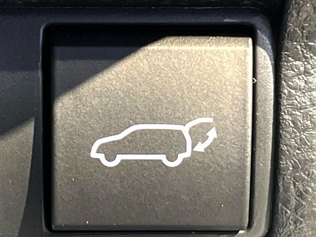 TOYOTA COROLLA CROSS HYBRID 2023 Image 31