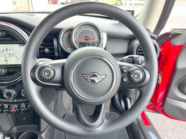 BMW MINI ONE 2021 Image 31