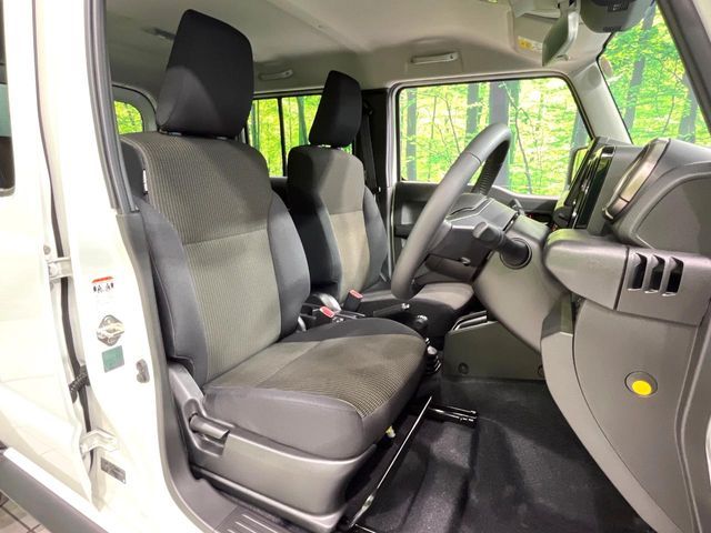 SUZUKI JIMNY NOMADE 2025 Image 31