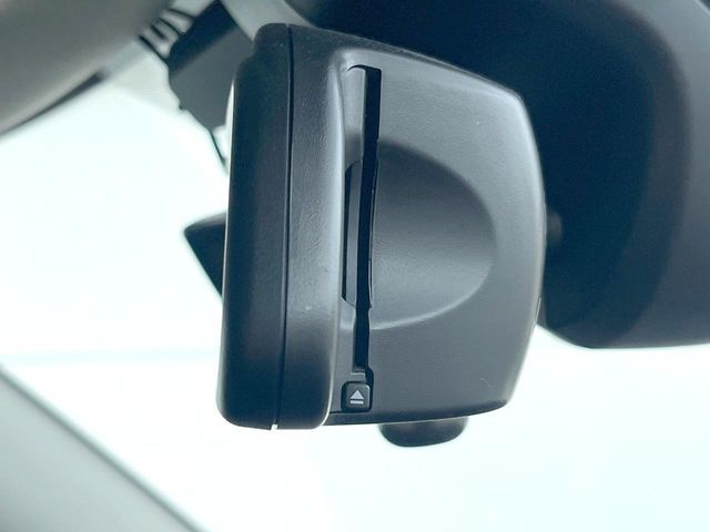 BMW MINI COOPER SD C 2017 Image 31