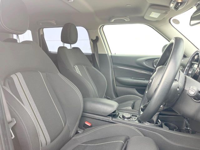 BMW MINI COOPER SD C 2017 Image 31