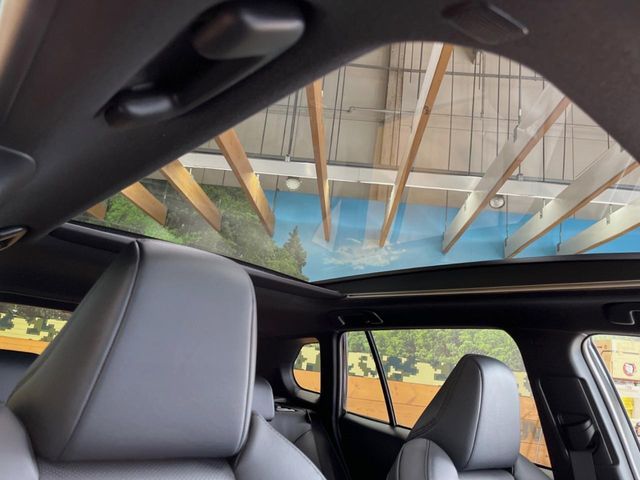 TOYOTA COROLLA CROSS HYBRID 2026 Image 31