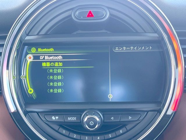 BMW MINI COOPER D 5D 2017 Image 31