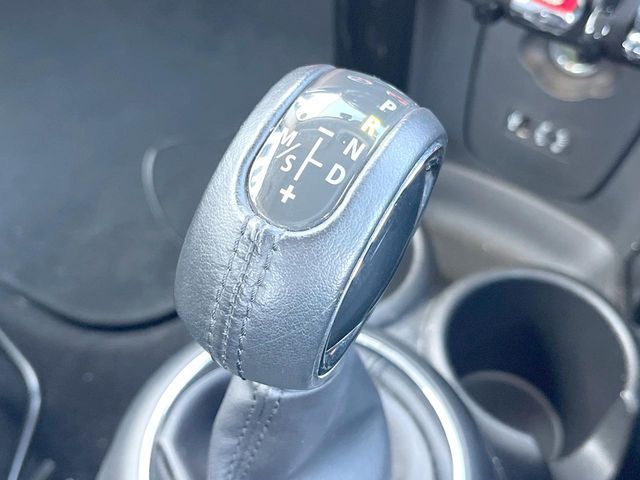 BMW MINI COOPER D 5D 2017 Image 31