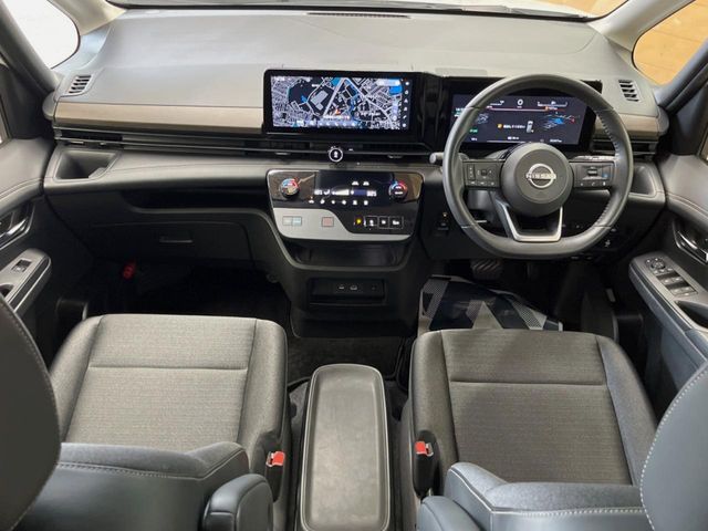 NISSAN SERENA  WG 2023 Image 31