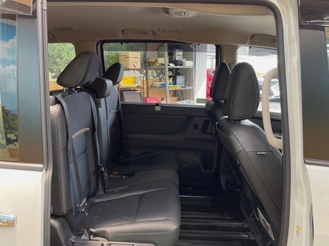 NISSAN SERENA  WG 2023 Image 31