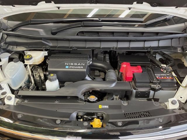 NISSAN SERENA  WG 2023 Image 31