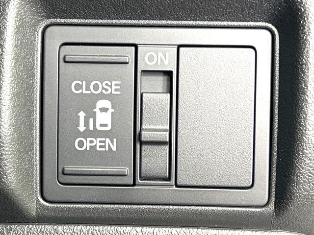 HONDA N BOX 2025 Image 31