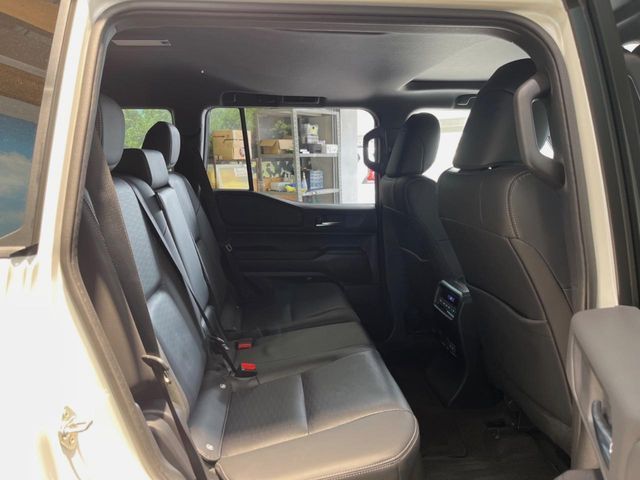 TOYOTA LANDCRUISER 250 2025 Image 31