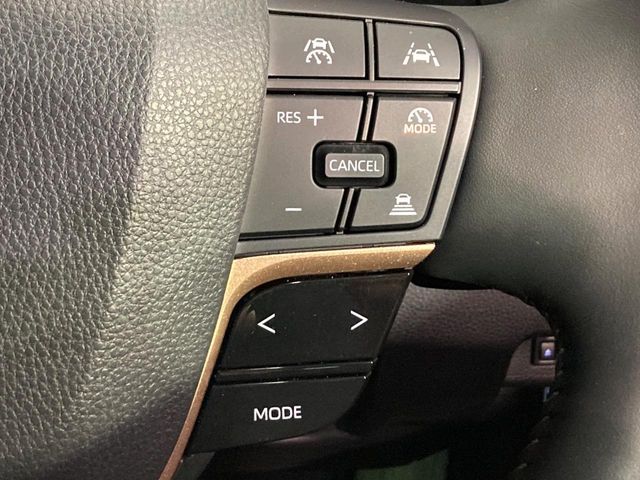 TOYOTA CROWN ESTATE 4WD 2025 Image 31