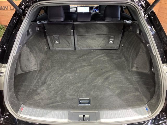 TOYOTA CROWN ESTATE 4WD 2025 Image 31