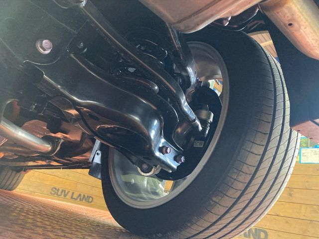 TOYOTA CROWN ESTATE 4WD 2025 Image 31