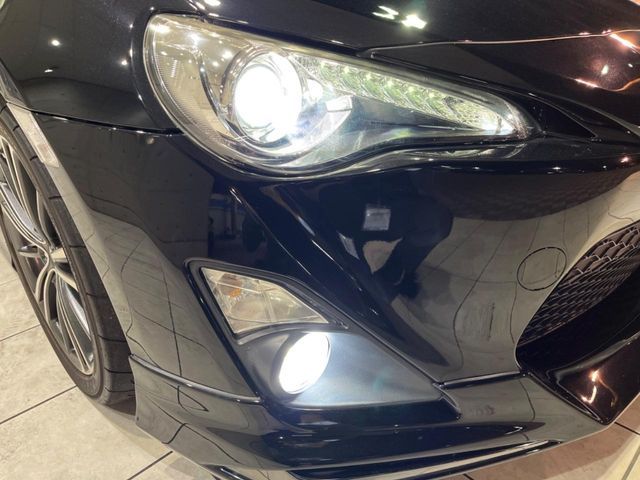 TOYOTA 86 2012 Image 31