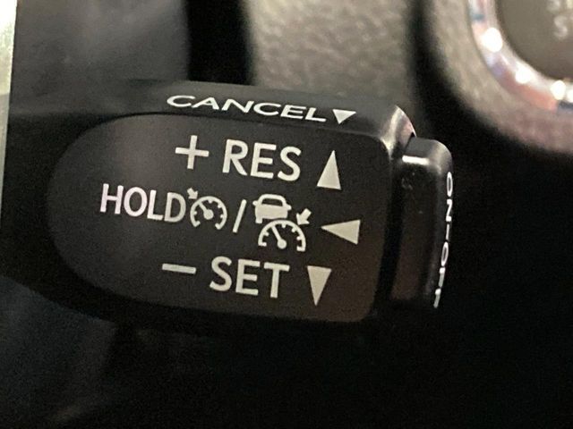 TOYOTA HILUX 4WD 2023 Image 31