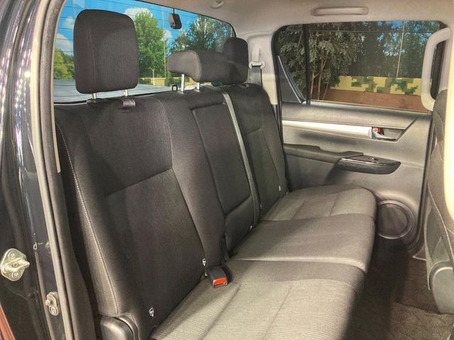 TOYOTA HILUX 4WD 2023 Image 31